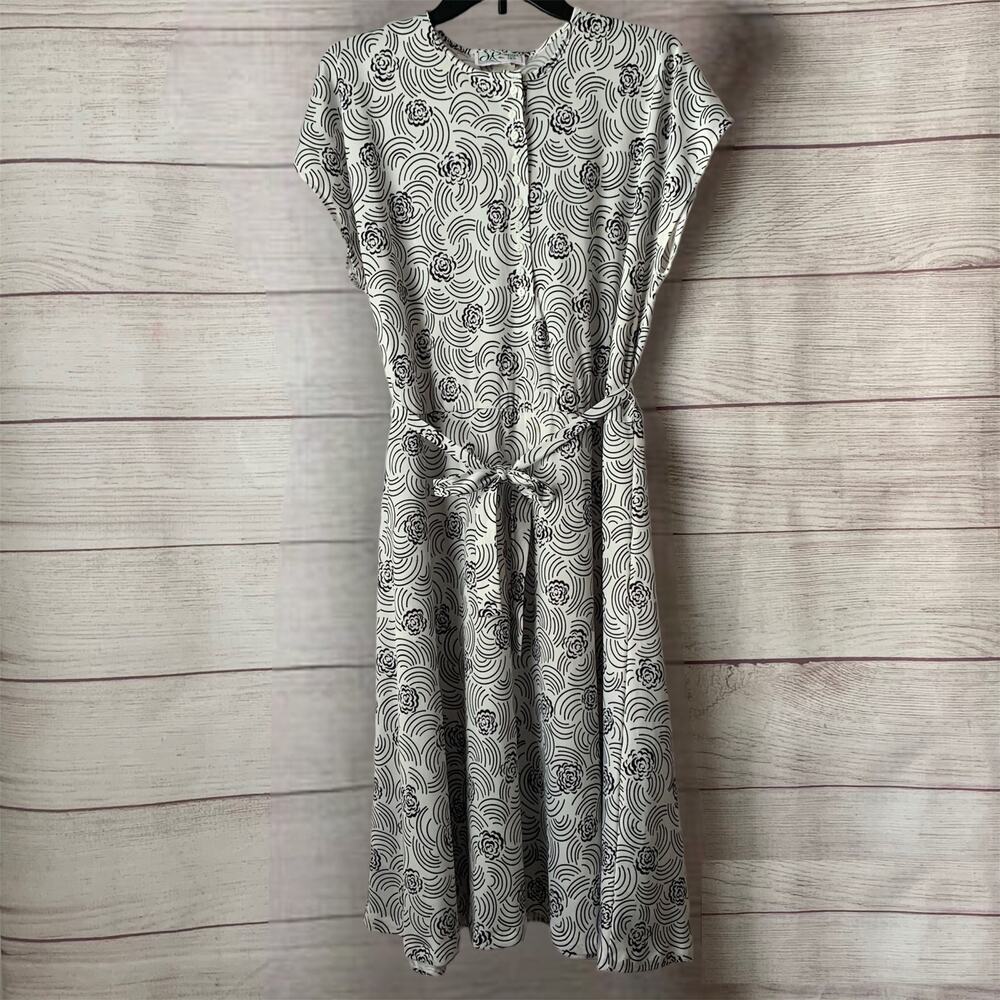 Vintage Haband for Her Floral Dress Black White Tie Belt Button Down Top 18P